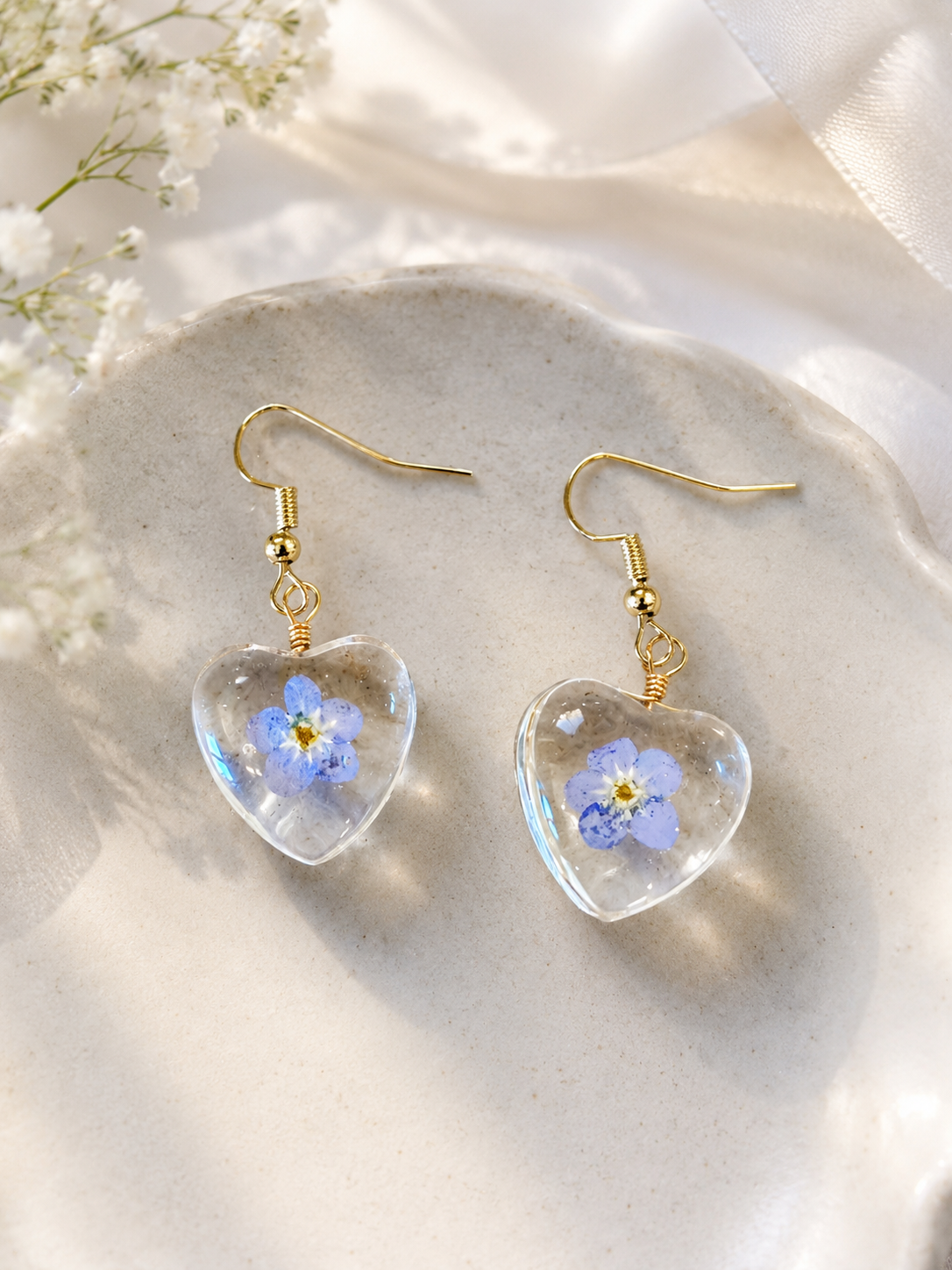 Real Forget-Me-Not Flower Heart Resin Earrings | Handmade Pressed Flower Earrings | Blue Floral Dangle Earrings | Romantic Gift for Her