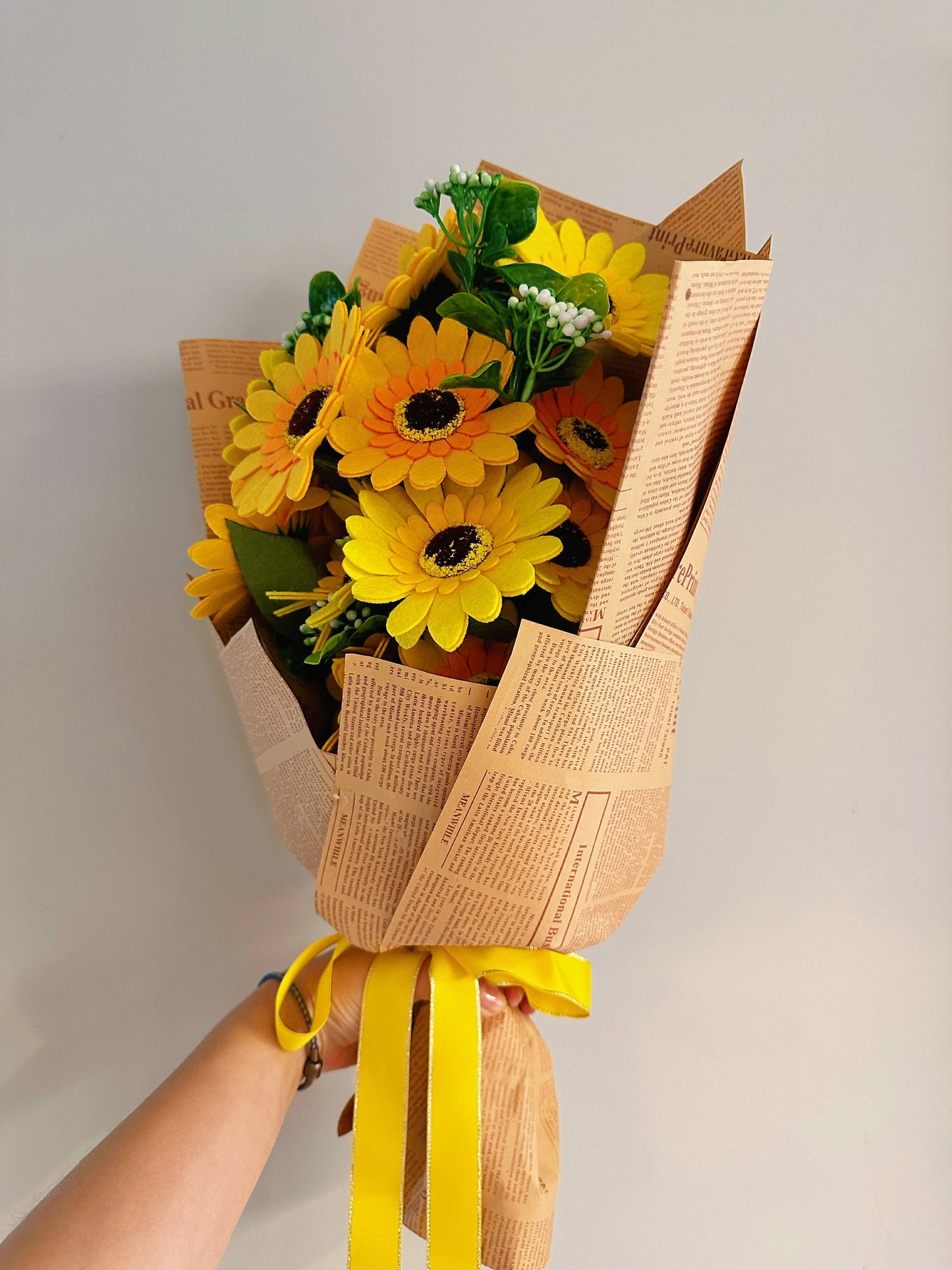 Handmade felt flower bouquet - Large felt sunflowers bouquet